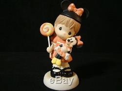 Yd Precious Moments-Disney Theme Park Only Exclusive Figurine-Girl/Minnie Mouse