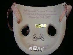 Za Precious Moments-ULTRA RARE Clown Mask-Convention Figurine-HAND SIGNED BY SAM