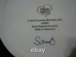 Zd Precious Moments SIGNED BY SAM 1'st Ever 2016 Philippine's Excl. Medallion